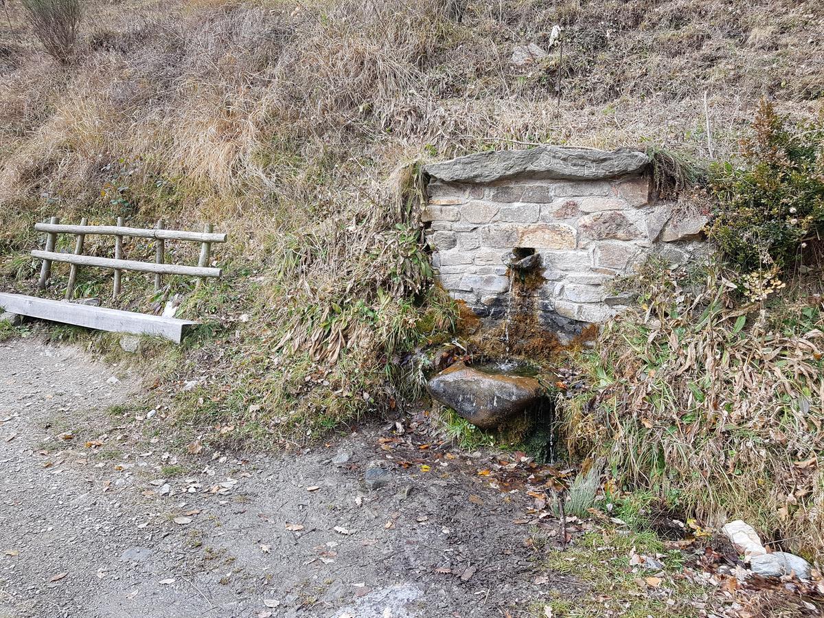 ホテル Rural L'Ortiga Blanca ケラルブス エクステリア 写真